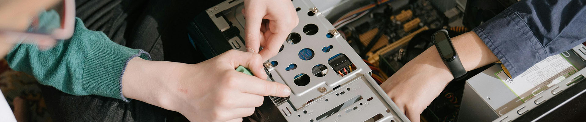 <strong>工业芯选，稳创未来</strong>